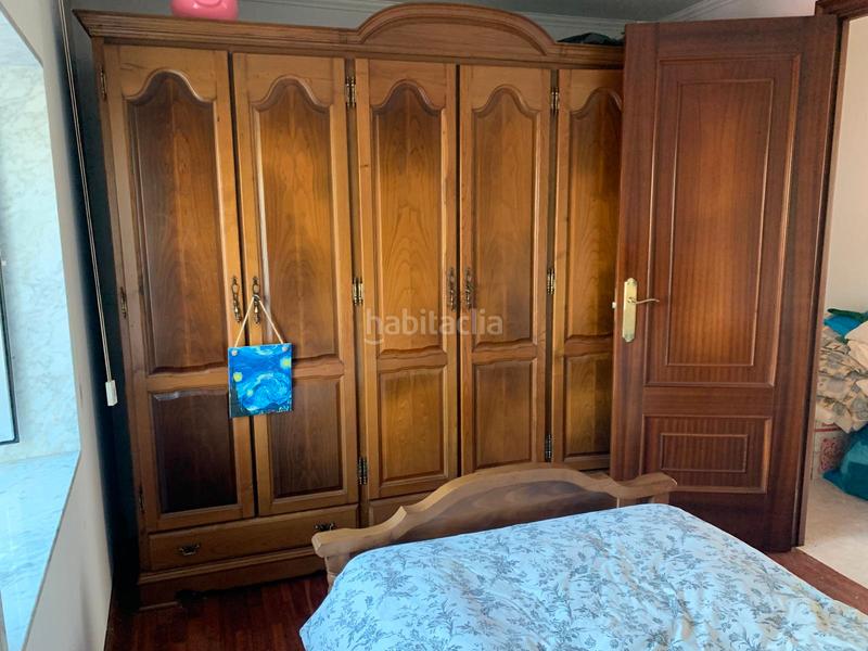 Foto bc148099-7682-407a-be1b-64db0f5dd5e1. Maison avec parking dans Neda