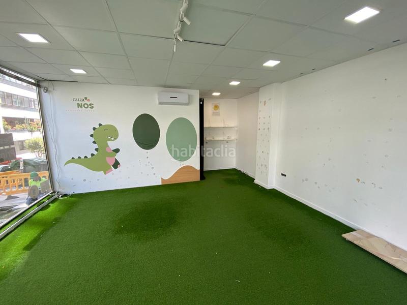 Foto ae2d4cd5-52f0-4168-8054-3d0f59cc196e. Alquiler local comercial ¡atención emprendedores y comerciantes! en Vigo