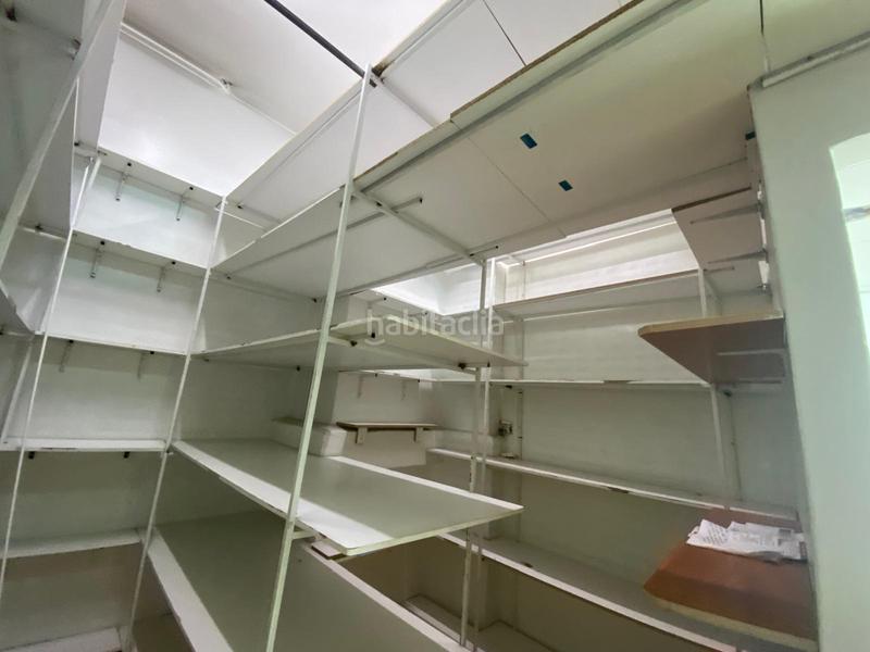 Foto 82f44394-62ee-4d8b-b6b5-cb26c0f21a0c. Rent business premise in Plaza España - Corte Inglés Vigo