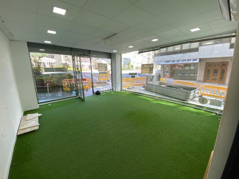 Foto c3621f52-1f85-4b9f-bb03-2bc64b0baef0. Rent business premise in Plaza España - Corte Inglés Vigo