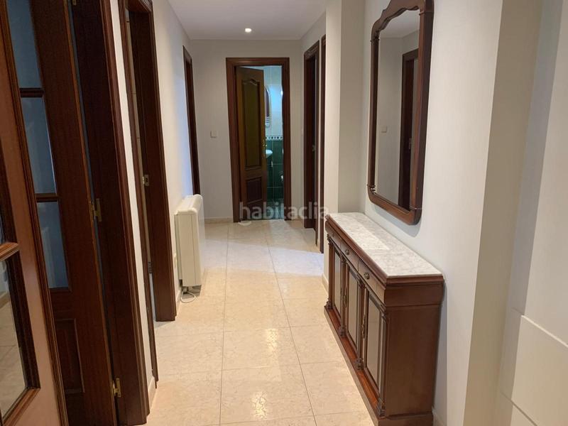 Foto 7a381747-1e42-4731-8259-5eed4316460b. Location appartement avec chauffage parking dans A Malata - Catabois - Ciudad Jardín Ferrol