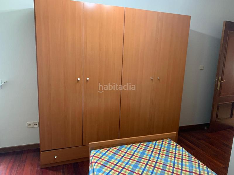 Foto ae5cfac8-6b40-4bd1-b40c-0d177df145bc. Location appartement avec chauffage parking dans A Malata - Catabois - Ciudad Jardín Ferrol