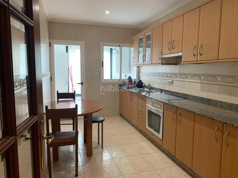 Foto f1dfe15d-7c76-4451-a078-d4afd0bebb01. Location appartement avec chauffage parking dans A Malata - Catabois - Ciudad Jardín Ferrol