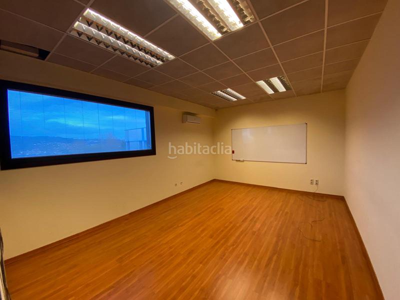 Foto 518e61bc-480f-4779-8e2c-f6efc544ddb0. Alquiler oficina ¡descubre la oficina ideal para tu empresa! en Vigo