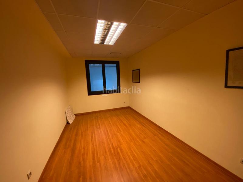 Foto 6bbc1c07-25cc-453c-b48b-5a4fcdeee207. Alquiler oficina ¡descubre la oficina ideal para tu empresa! en Vigo