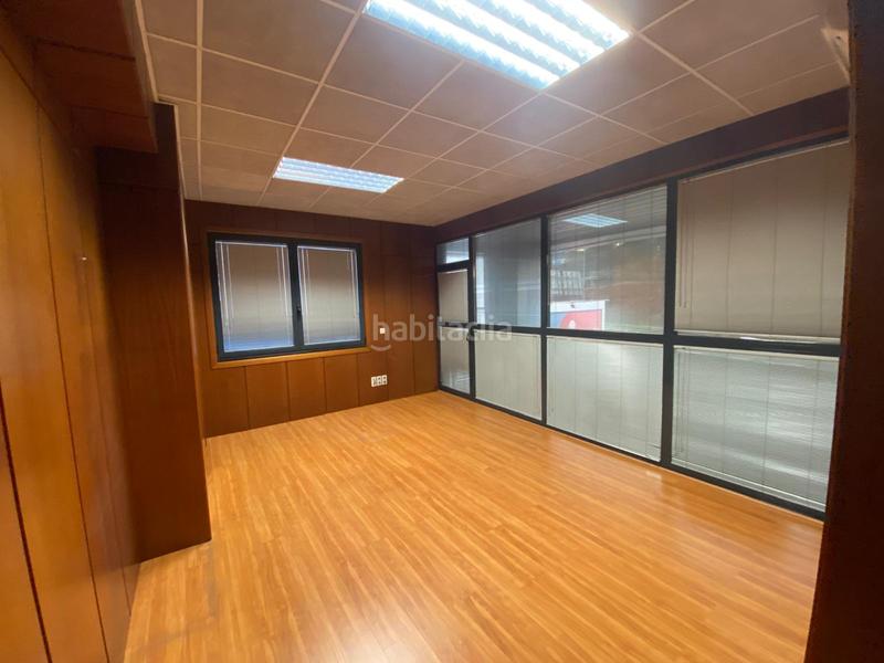 Foto 760fa789-2417-42df-9060-93543f4b47f6. Alquiler oficina ¡descubre la oficina ideal para tu empresa! en Vigo