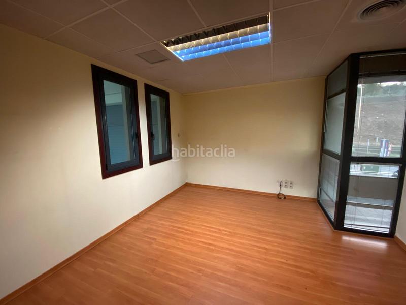 Foto bae87ae1-04dc-42b7-8257-dff0566a5208. Alquiler oficina ¡descubre la oficina ideal para tu empresa! en Vigo