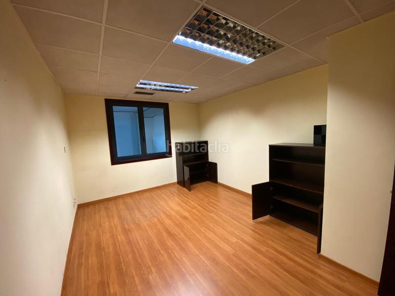 Foto 717ad4d4-cf7b-426e-8f2e-63f306e5564e. Location bureau dans Lavadores Vigo