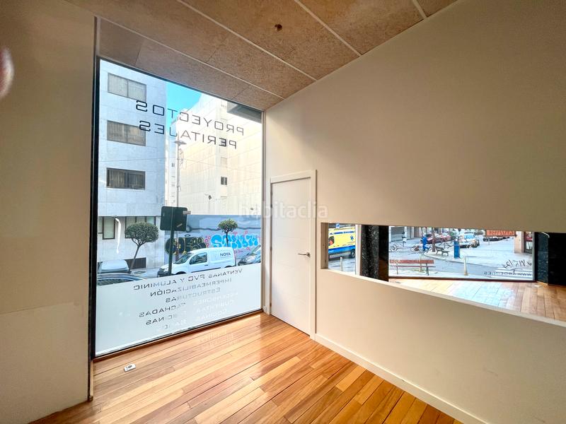 Foto 425452ba-5c01-4e8c-8fea-690775cb4292. Affitto locale commerciale in Plaza España - Corte Inglés Vigo