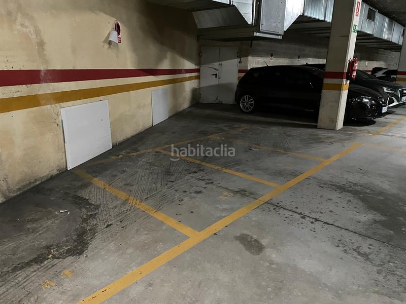 Foto 76ca8d37-a45d-4318-a75c-6b0a4f9f00d2. Miete autoparkplatz in Alto del Castaño Narón