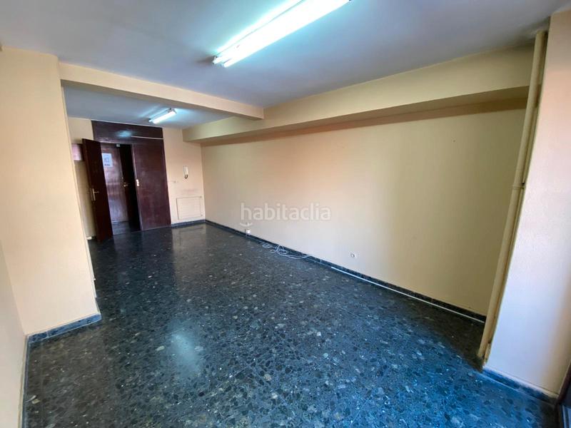 Foto c2abc05f-690e-4861-879a-7827aff54e19. Rent office space with heating in Centro - Areal Vigo