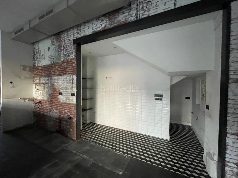 Foto 34659d37-6421-471f-84d1-01efcf6ceb05. Miete geschäftsraum in Porta Nova Ferrol