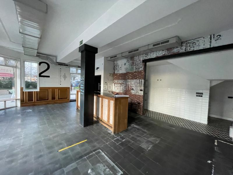 Foto 232b0566-7a89-4da6-8e55-282a4f8c18c5. Alquiler local comercial en Porta Nova Ferrol