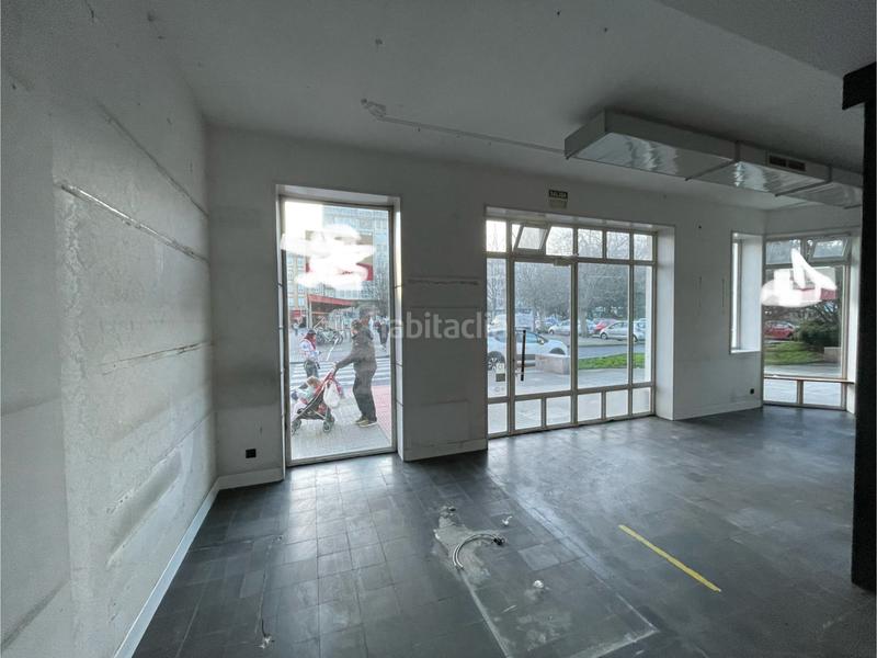 Foto b1a376cf-230c-4bed-9cc7-b332111c844e. Alquiler local comercial en Porta Nova Ferrol
