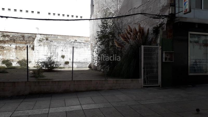 Foto 54b88f90-a7e1-4b65-9a65-bf7b59296460. Terreno residenziale in calle de maría 10 in Centro Ferrol