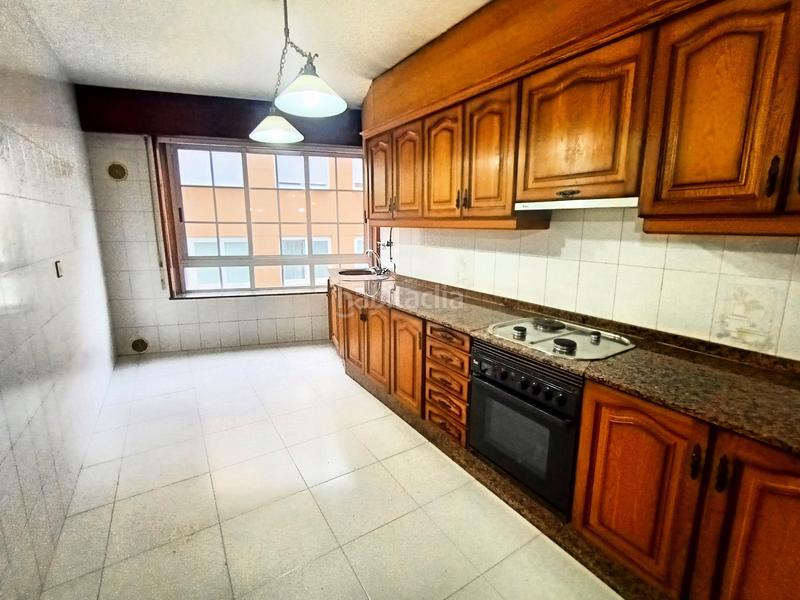 Foto 610bce96-ab65-404f-a4bf-70827772058e. Piso en rúa ángel del castillo lópez 9 en Arteixo pueblo Arteixo