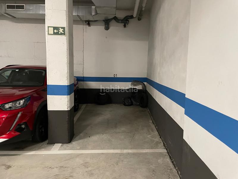 Foto b78a7171-0bec-4b6d-8632-ccf5e9daa159. Parking coche en avenida malde vizoso 2 en O Feal - Xubia Narón