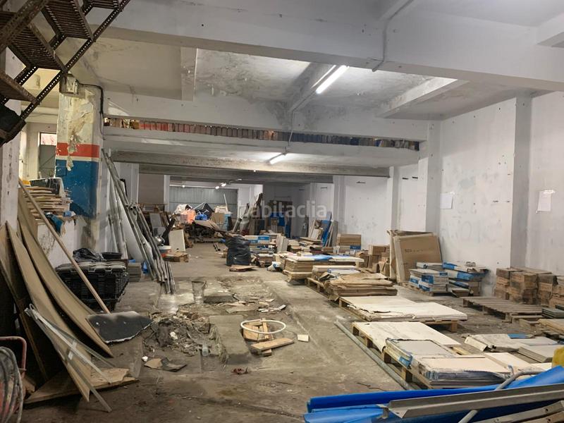 Foto 8dc185df-889c-44e3-ad3e-784d9d77fb8d. Local comercial en Canido Ferrol