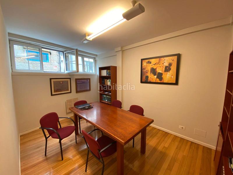 Foto fc31145b-fe5a-46a2-9802-e7473689ea6f. Büro mit heizung in Casco Vello Vigo