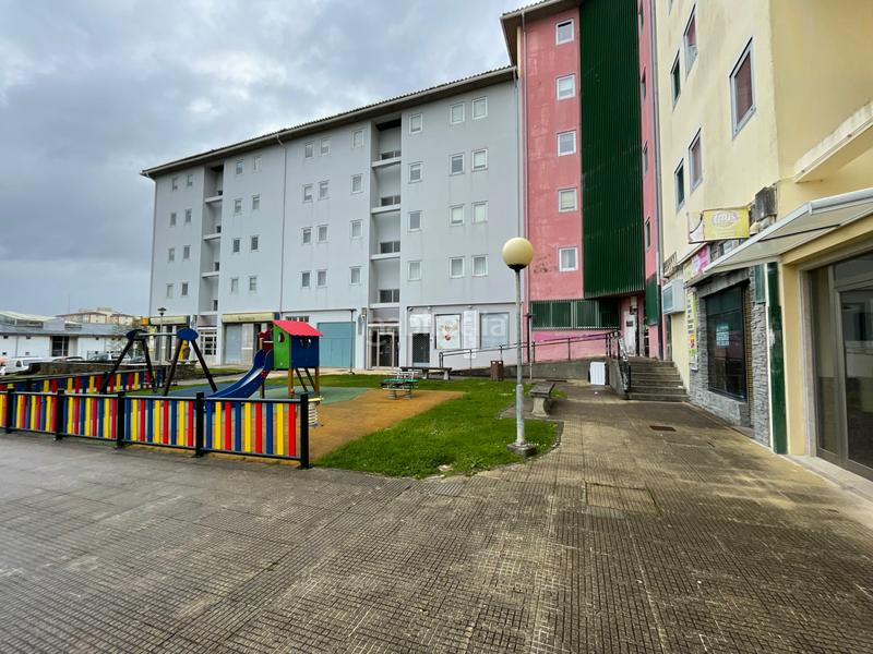 Foto 212bc654-7272-4f74-b9c4-7df3f4addb0a. Alquiler local comercial en Caranza Ferrol