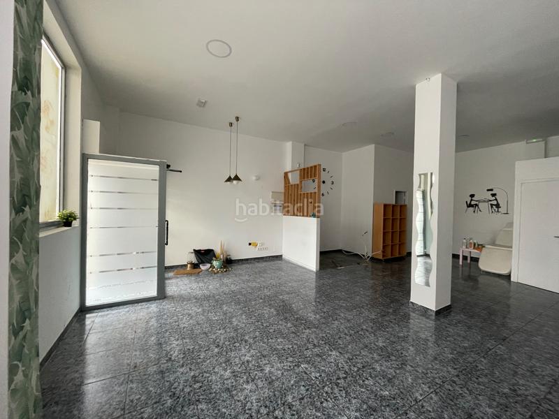 Foto c60c0955-2b2b-476d-b66f-1a71e580b7ed. Alquiler local comercial en Caranza Ferrol