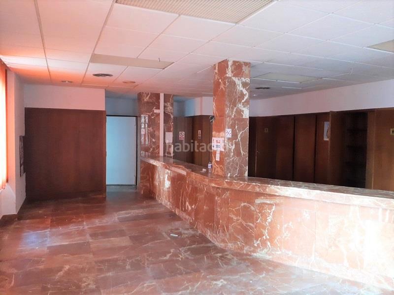 Foto 89255af8-185d-4247-9b51-f0246202e73a. Alquiler local comercial en Illa de Arousa (A)