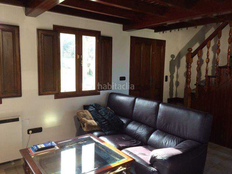 Foto 0dea7f1b-1eb3-4441-9cd5-8c8700bf44ee. Xalet amb calefacció a Neda