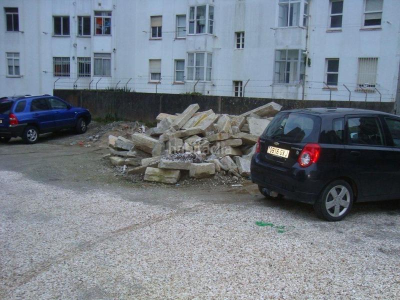 Foto b0eb785e-4974-4ccb-ad40-b8c6a3fabe1f. Terreny residencial a avenida doutor fleming 8 a Ferrol