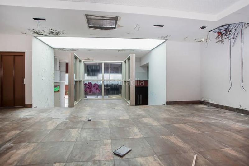 Foto b9bdd26e-bc3a-408d-b4a4-f81ee124b0d1. Local commercial dans Pontes de García Rodríguez (As)