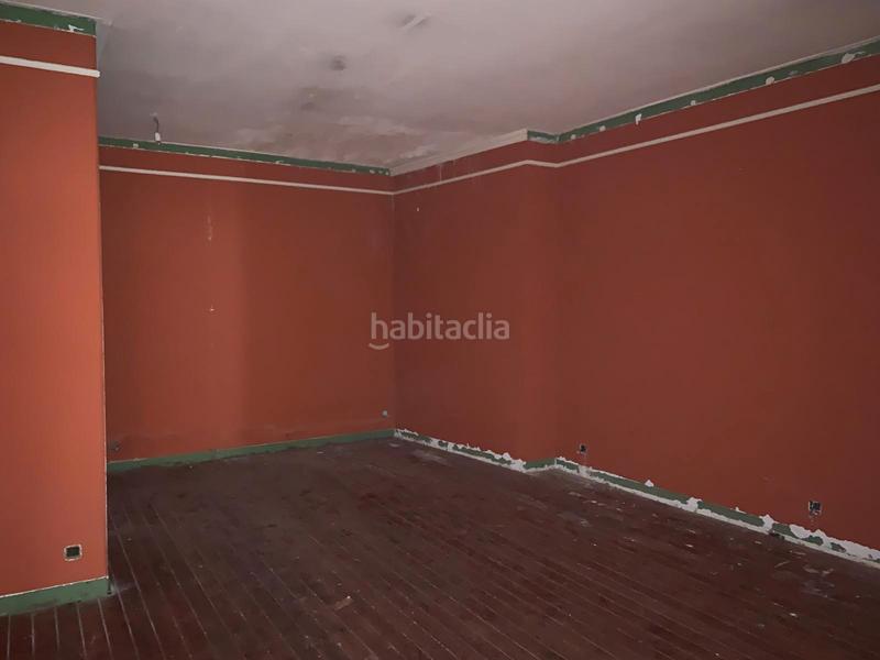 Foto 5b9f377e-2c7e-4215-a04f-752e03dacad2. Local commercial dans Centro Ferrol