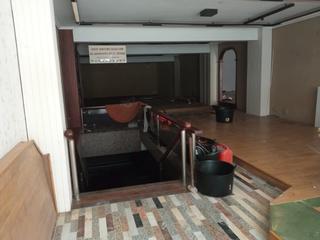 Local commercial  Calle de maría