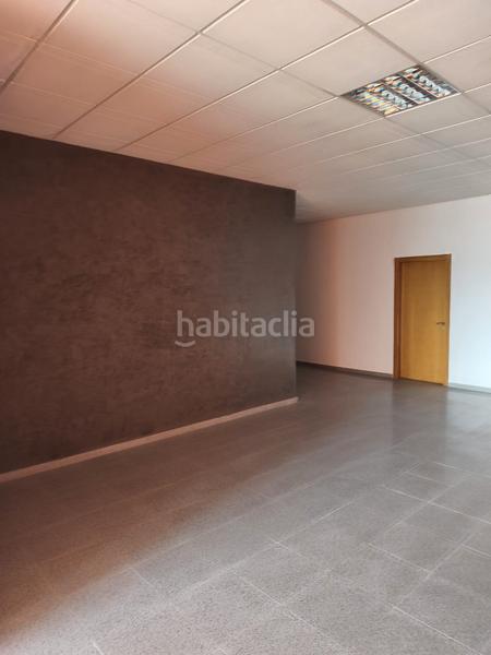 Foto 7fba29fd-ab9a-4d1f-aa0b-7b73c60ed451. Location bureau avec chauffage dans Navia Vigo