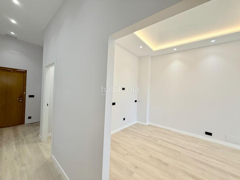 Foto cdcabe0d-5ab9-4ff6-86d2-0429dbd399c1. Location bureau avec chauffage dans Navia Vigo
