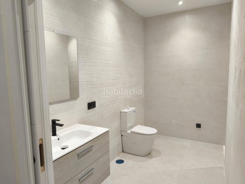 Foto 06e4ee70-06bd-4d99-bdc1-695d1dbb87ef. Rent office space with heating in Navia Vigo