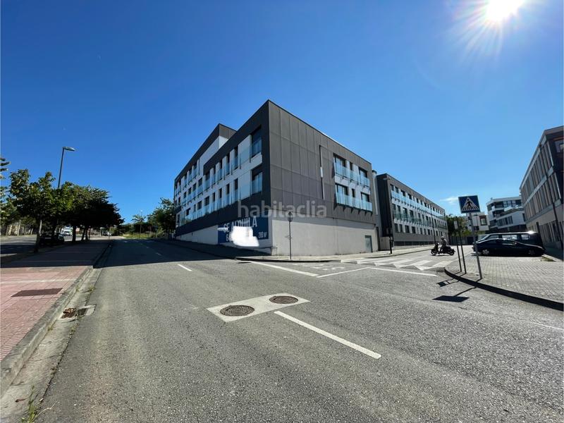 Foto 388c1d0e-8981-478e-9c3d-7010ebc3bb57. Rent business premise in Liáns Oleiros