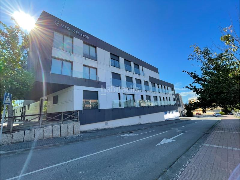 Foto 766aab30-77cd-4804-ae51-350e4aef3fcb. Rent business premise in Liáns Oleiros