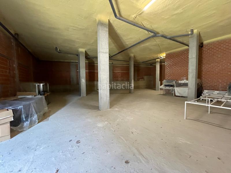 Foto 04bcbc84-4b6f-47c2-8087-40fa0c28ce2d. Lloguer local comercial a Liáns Oleiros