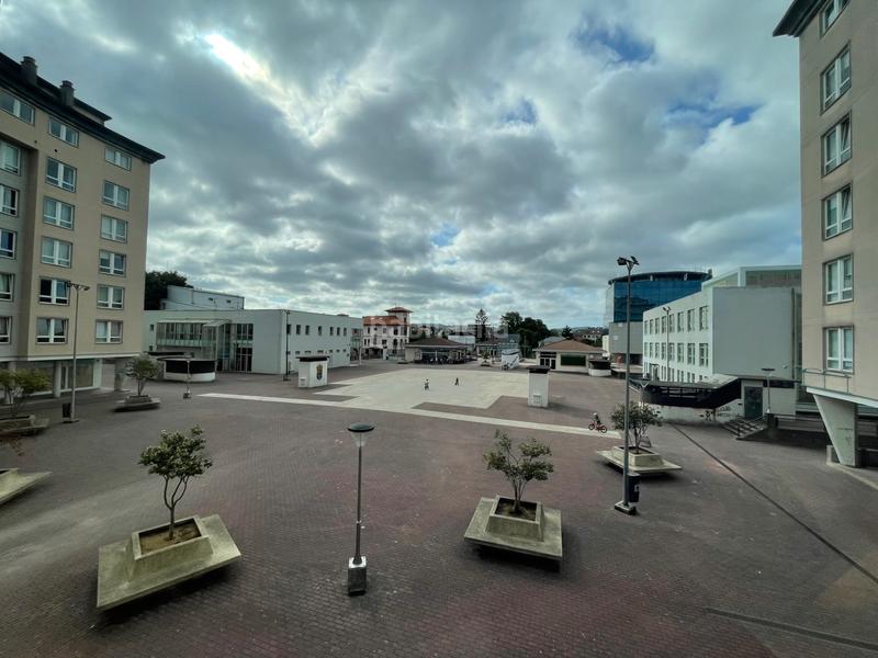 Foto 11ad3850-19b5-4763-bc91-81d5c4416cb5. Lloguer pis amb aparcament a Alto del Castaño Narón