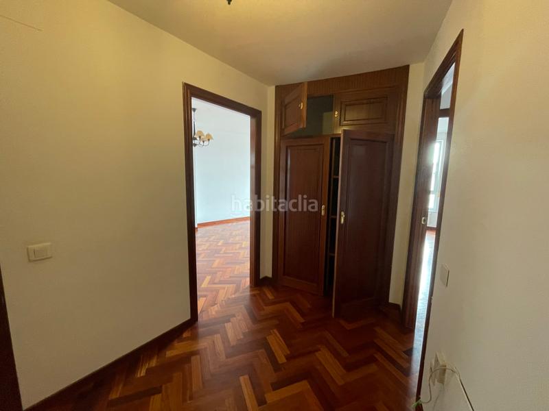 Foto 76b14e01-5c34-4509-aba5-cc8c45a8adb0. Lloguer pis amb aparcament a Alto del Castaño Narón