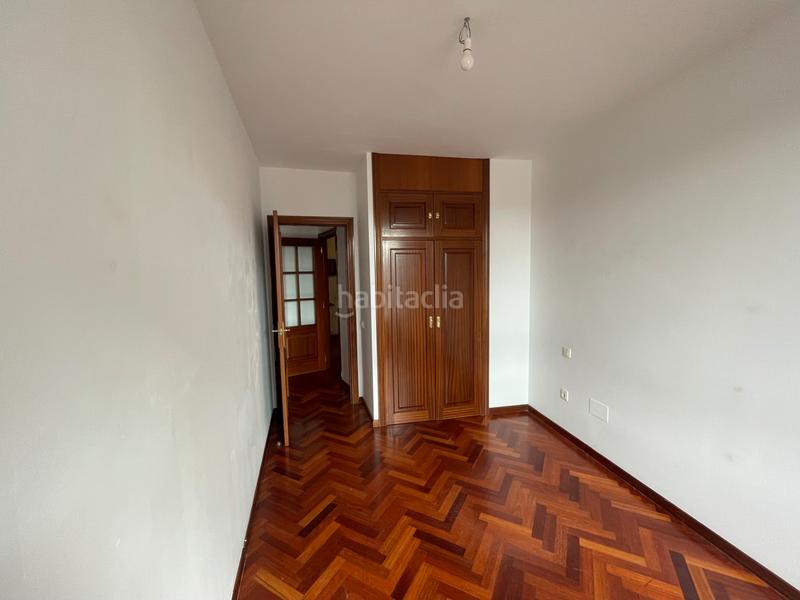 Foto af42dd1a-dd73-4569-9a9f-357a60941130. Alquiler piso en Alto del Castaño Narón