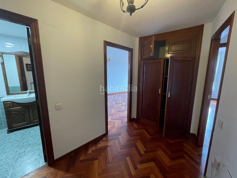 Foto bfce3a24-caf9-47df-93a8-ff233bc9e492. Alquiler piso en Alto del Castaño Narón