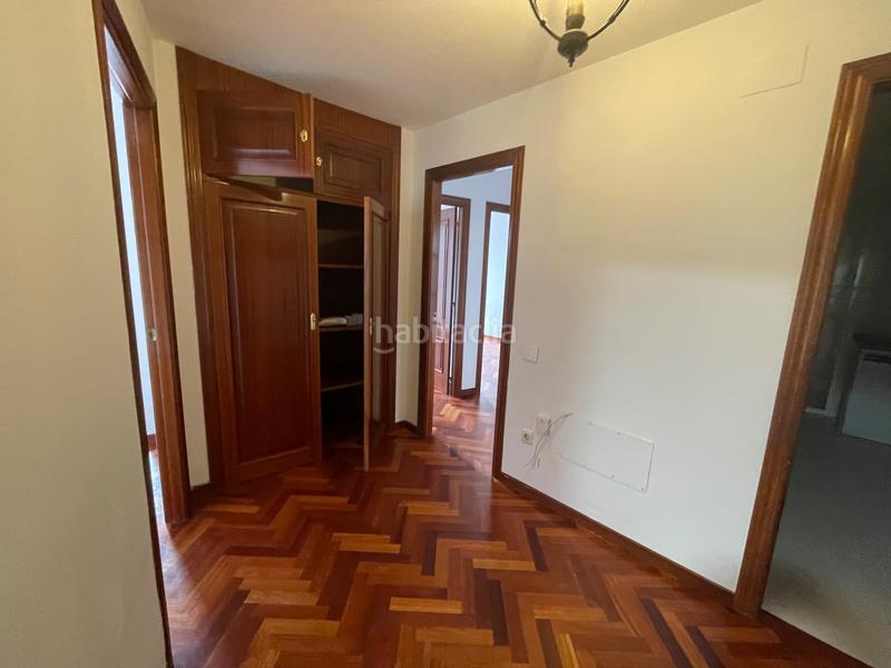 Foto f14f1f42-86e2-4dbe-9449-7414a3faf607. Alquiler piso en Alto del Castaño Narón