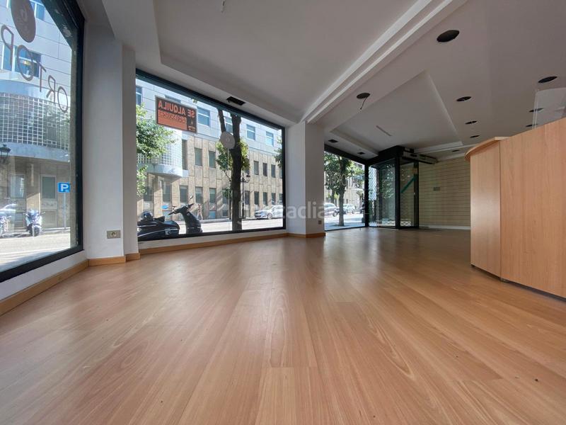 Foto 13f05119-3a44-446b-8d96-ab6d408a06cd. Lloguer local comercial a Plaza España - Corte Inglés Vigo