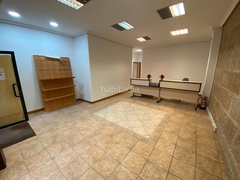 Foto 93b6ef73-6715-4f77-85e0-ff814c7ffe91. Rent business premise in Centro - Areal Vigo