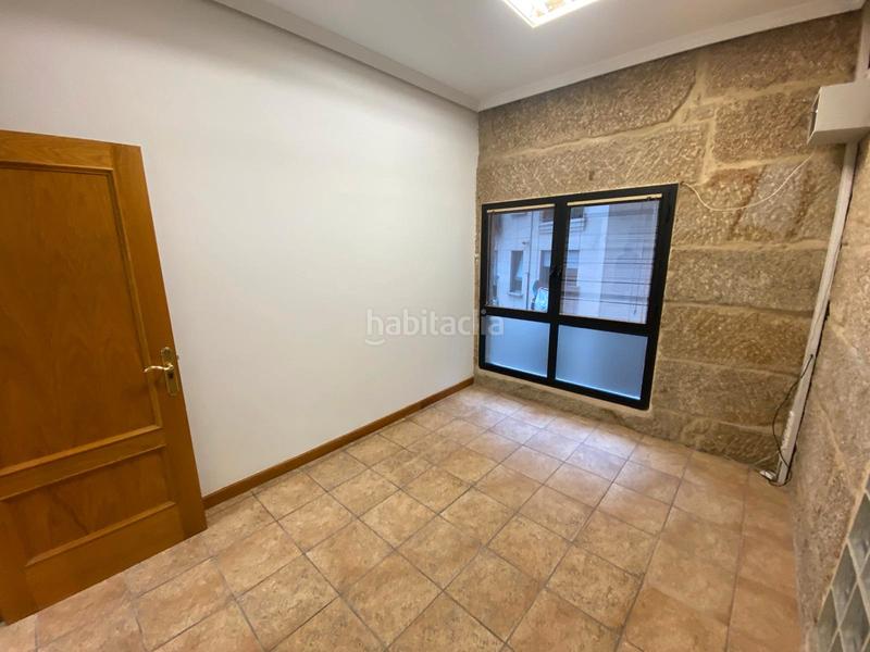 Foto b164300b-5c46-49d4-900c-81e001efa700. Alquiler local comercial en Centro - Areal Vigo