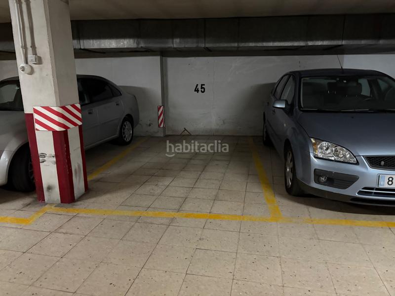 Foto f199d4da-33fb-4331-96d9-080c863e9465. Alquiler parking coche en Zona Ultramar Ferrol