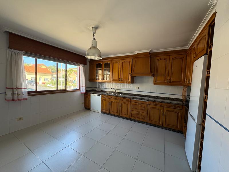 Foto 58de1b23-9670-4222-b367-f6dd74715a3a. Casa a schiera con riscaldamento parcheggio in Vilaboa Sur Culleredo