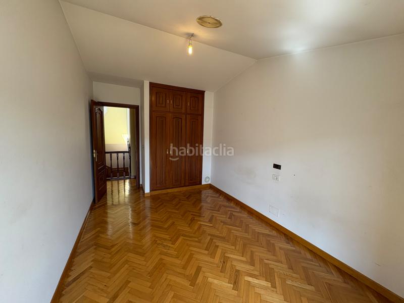Foto 0e6f00b0-d0f4-4789-bcf8-7289c8d0d23f. Casa adosada en Vilaboa Sur Culleredo