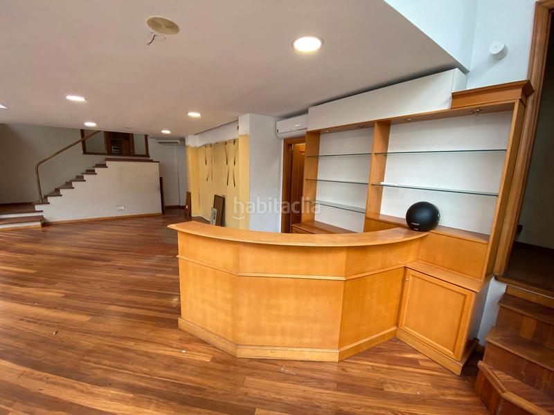 Foto 4d17c8cf-07d5-4901-8a3b-0a8b937c2bb0. Lloguer local comercial a O Castro Vigo