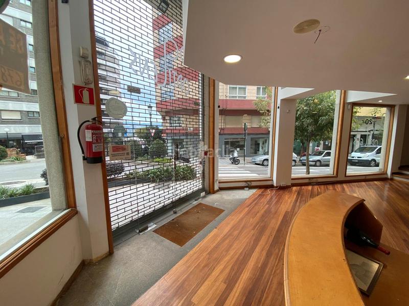 Foto ced5e9d8-1f60-4791-881b-999632dd8b0a. Lloguer local comercial a O Castro Vigo